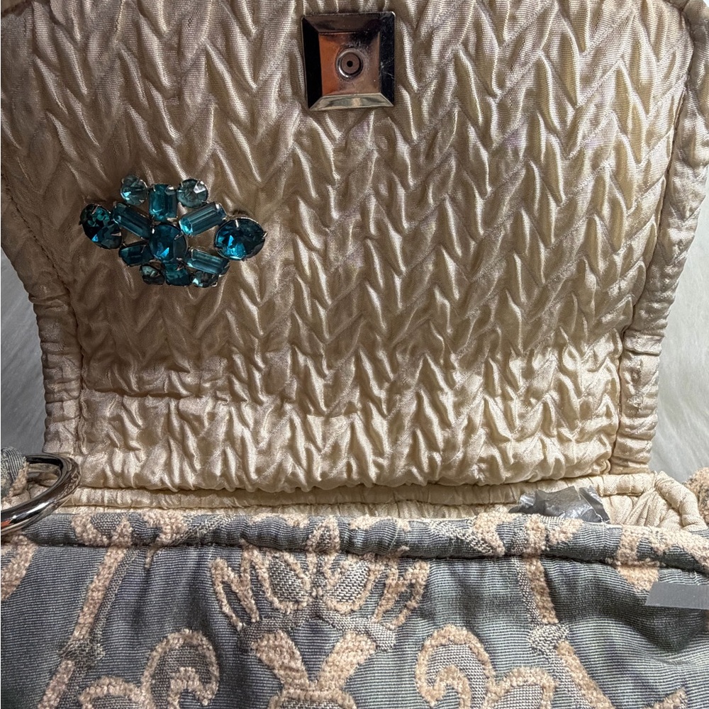 Nina Perrera Vintage Chic Embroidered Shoulder Bag with Beaded Strap - Picture 9 of 13